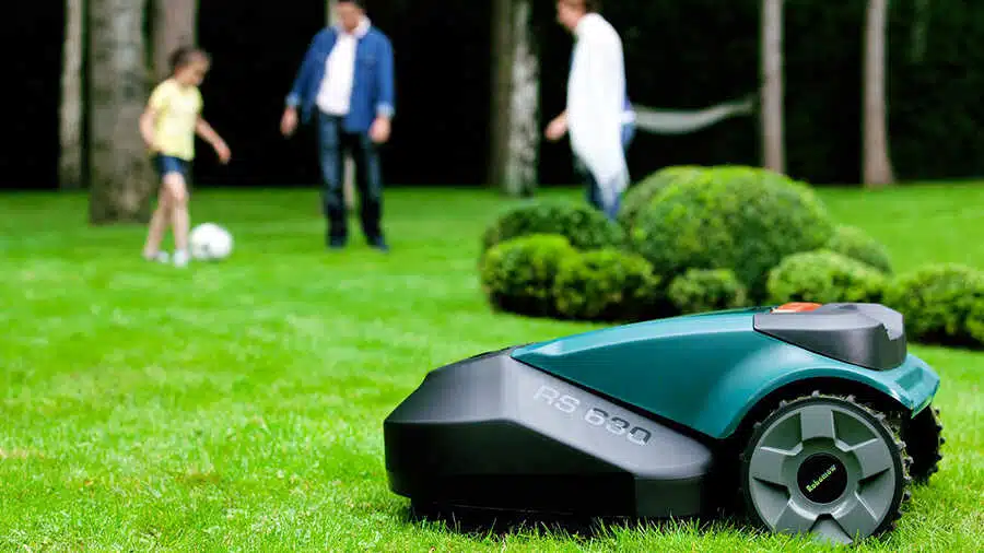 Pourquoi acheter un robot tondeuse ?